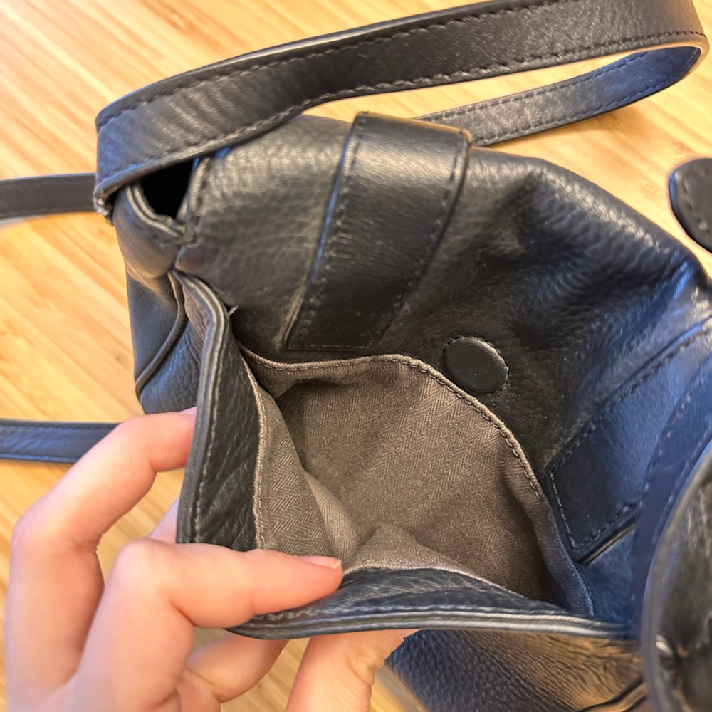 Rag & Bone mini pilot black leather crossbody bag - Picture 10 of 15
